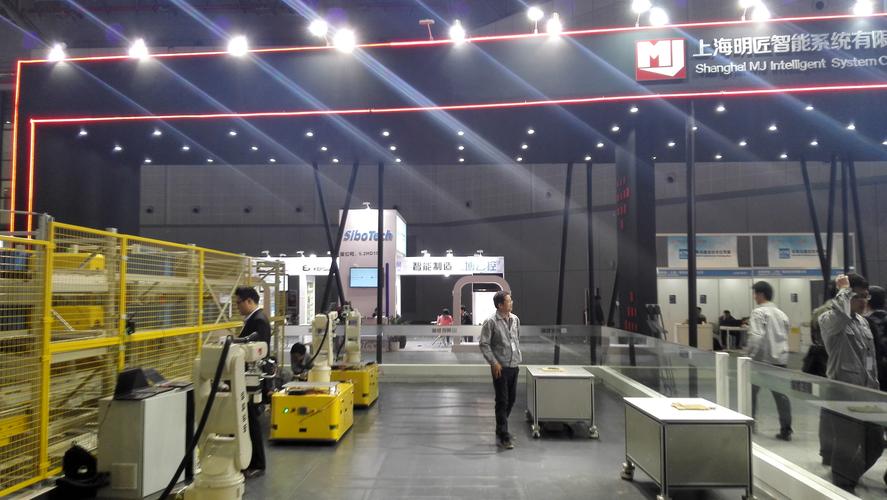 明匠智能工博会探营 智能控制柜系统的研发突破与未来智造蓝图